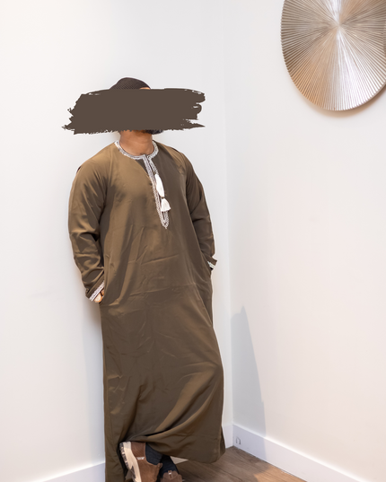 Premium Omani Thobe - Qahwa Brown